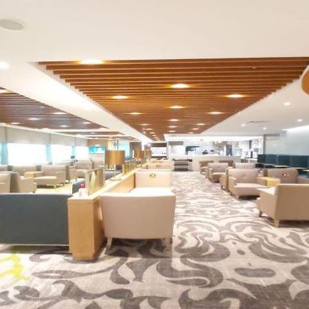 Ambassador Transit Lounge Terminal 3 Hotel Singapura Exterior foto